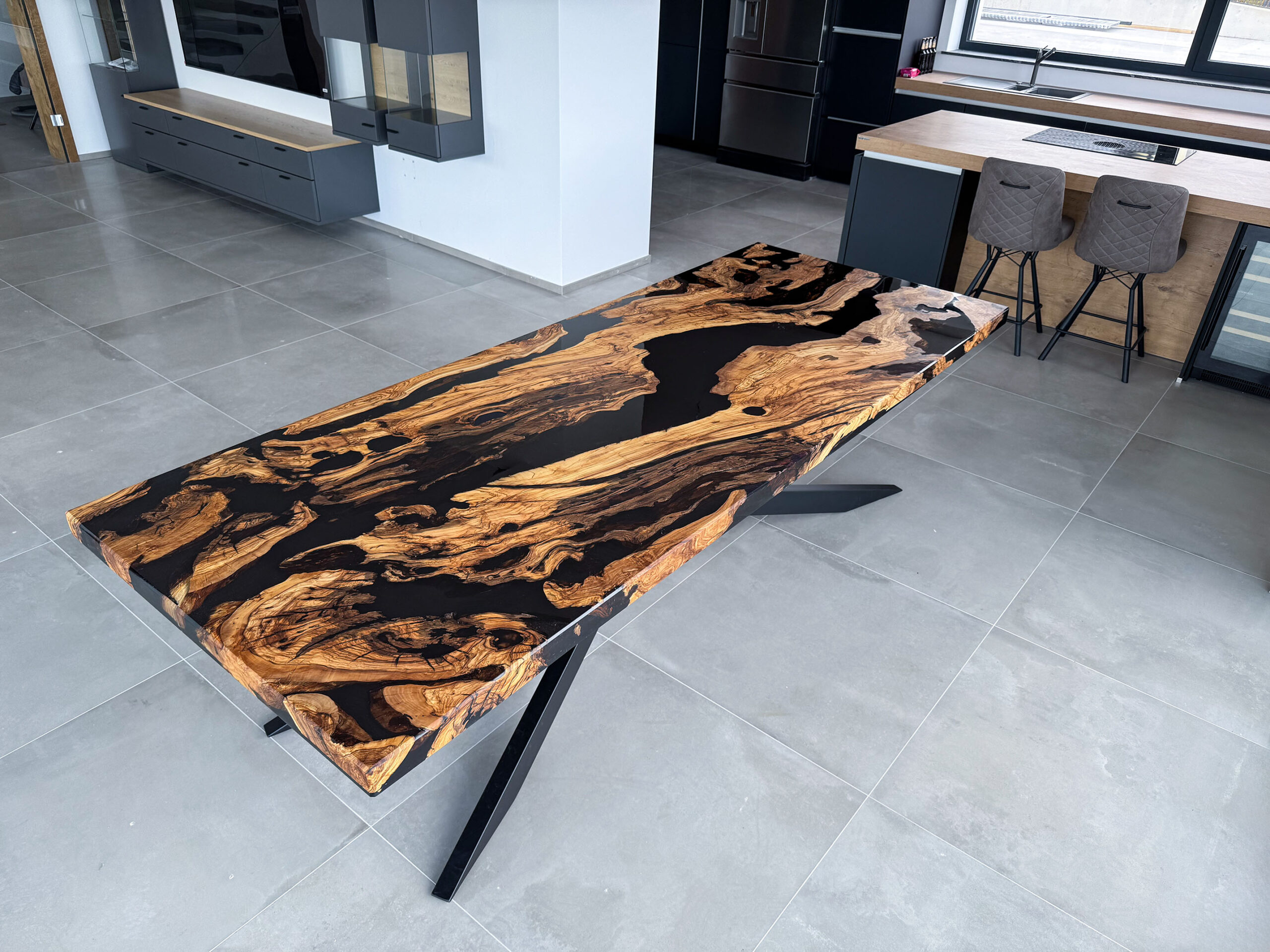 Obsidian | BLAGOVAONSKI STOL - Slika 3