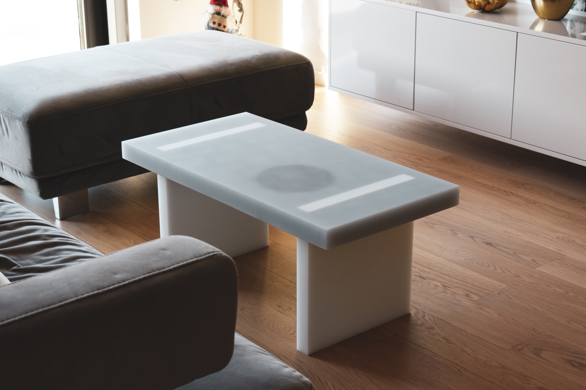 Monolith | KLUB STOL - Slika 3