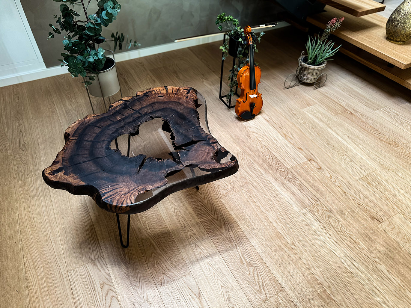 Shadow Heart | KLUB STOL