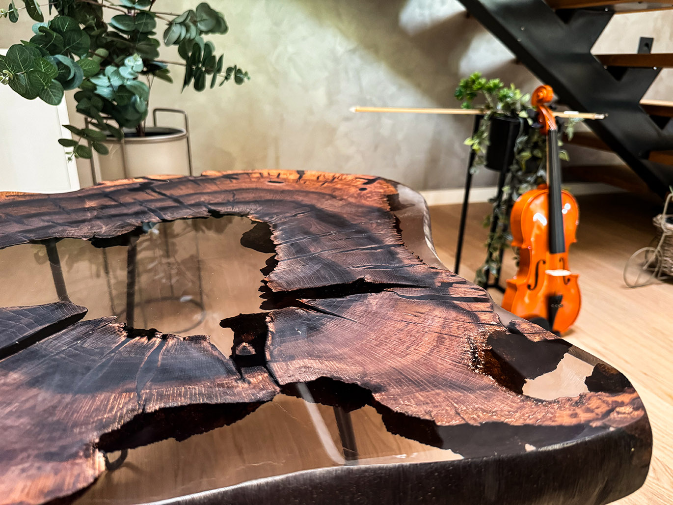 Shadow Heart | KLUB STOL - Slika 4